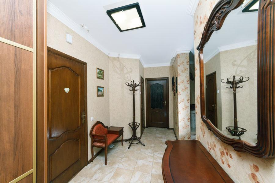 Sribnokilska 22 Apartment Киев Екстериор снимка
